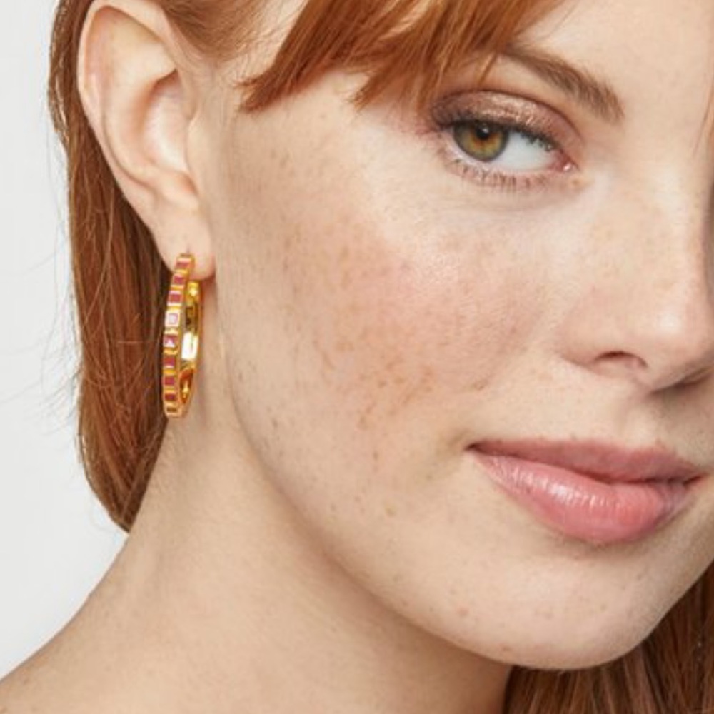 NIB Summer and Rose Olivia Gold Enamel Hoops